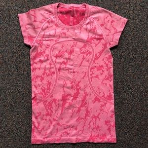 NWOT Lulu lemon swiftly tech tee, pink